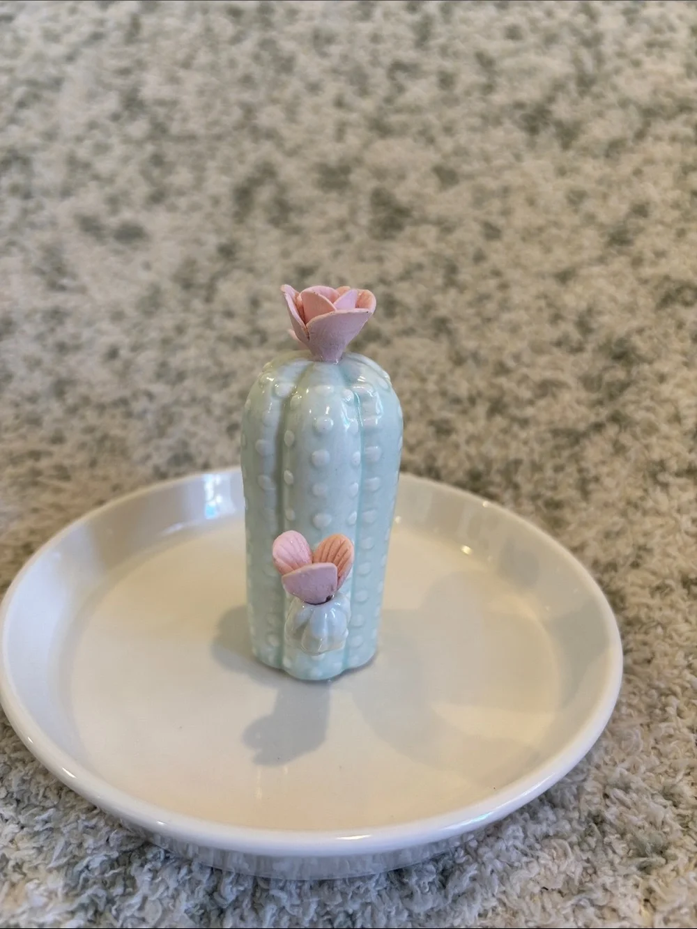 Pretty Mint Cactus Pink Flowers Ceramic Trinket Jewelry Dish NWT 5.5”